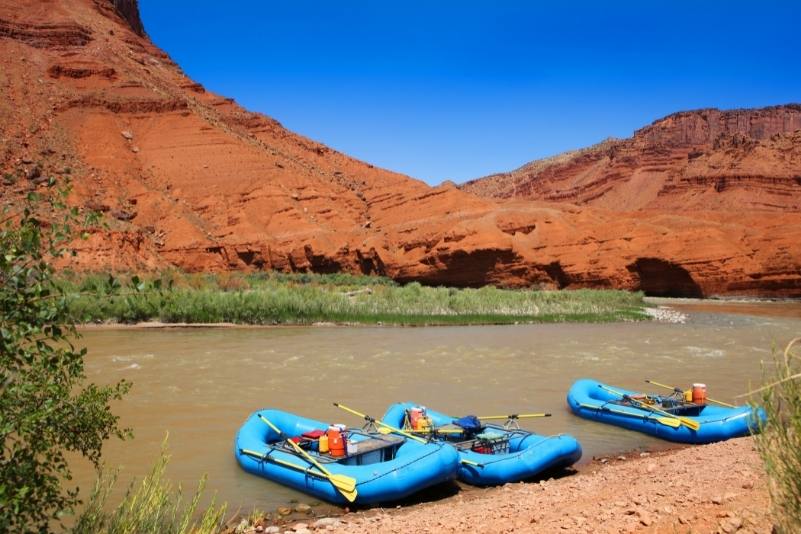 rafting near moab