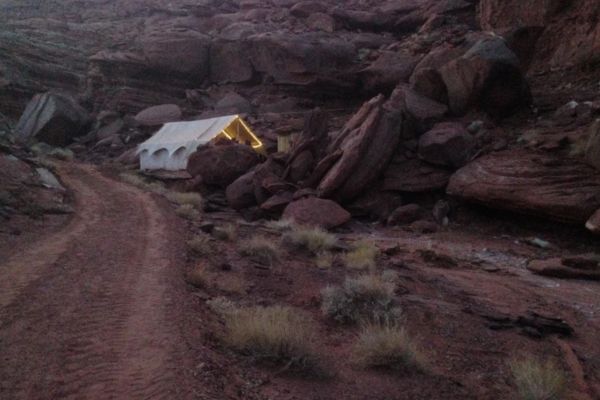 crooked bindi ranch moab glamping