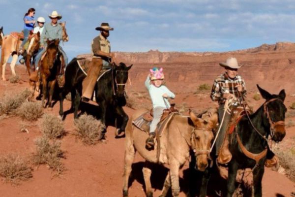 hauer-ranch-moab-horseback-riding