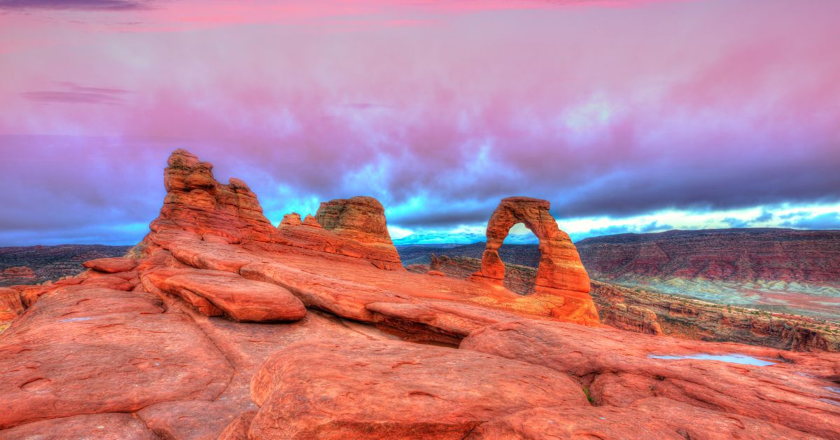 delicate-arch-sunrise